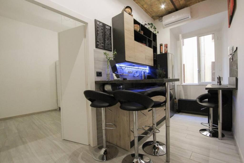 Elegant Apartment In Inner City At Vatican - Netflix And Optical Fiber Rom Exteriör bild
